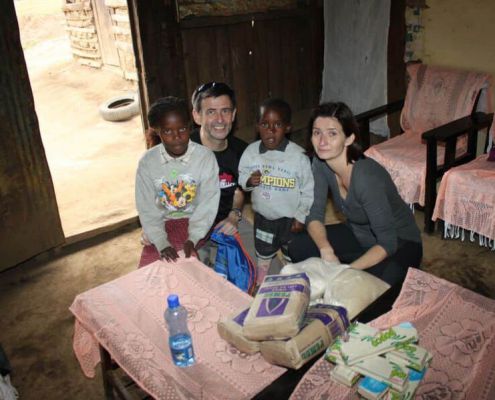 2013.11.26 (182) Besuch KRATKY Andrea Und Thomas Bei Patenkind Patrick NGIGE