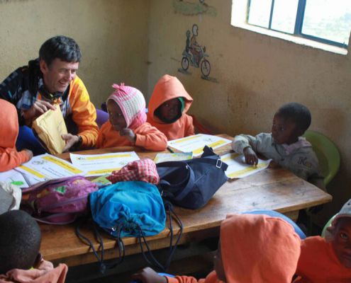 2014.03.19 047 Kiambogo Run2gether  Nursery School Klassenzimmer
