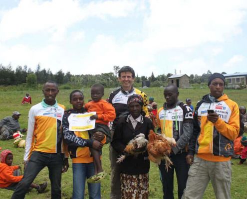 2014.03.19 321 Kiambogo Run2gether CHICKEN GOES FAMILIES