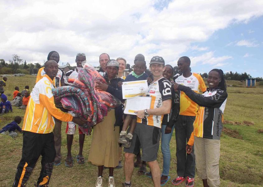 2015.02.25 152 Blankets For Kiambogo Families