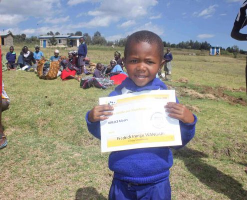 2015.02.25_183_Blankets for Kiambogo families 2015.02.25 183 Blankets For Kiambogo Families