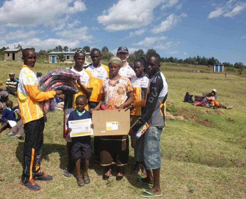 2015.02.25 191 Blankets For Kiambogo Families