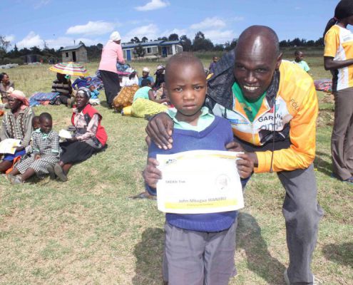 2015.02.25_211_Blankets for Kiambogo families 2015.02.25 211 Blankets For Kiambogo Families