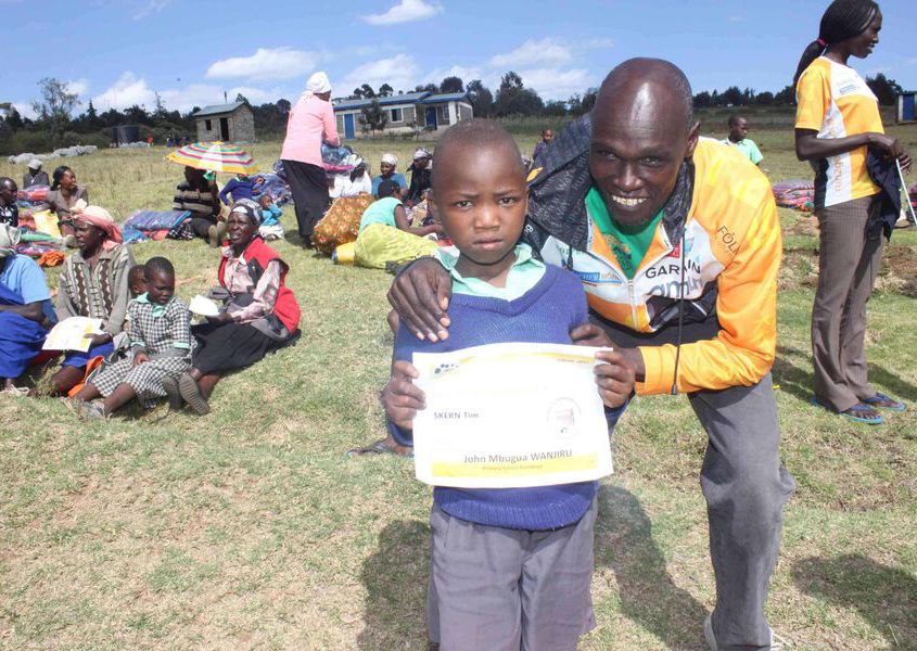 2015.02.25_211_Blankets for Kiambogo families 2015.02.25 211 Blankets For Kiambogo Families