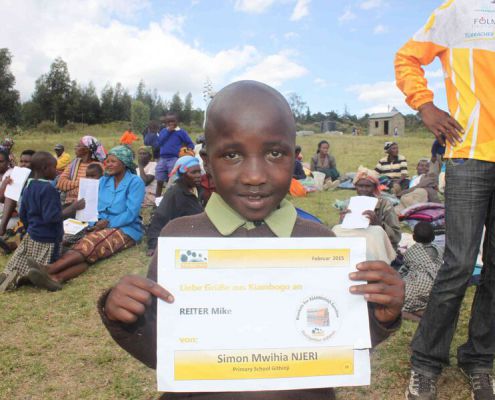 2015.02.25 258 Blankets For Kiambogo Families