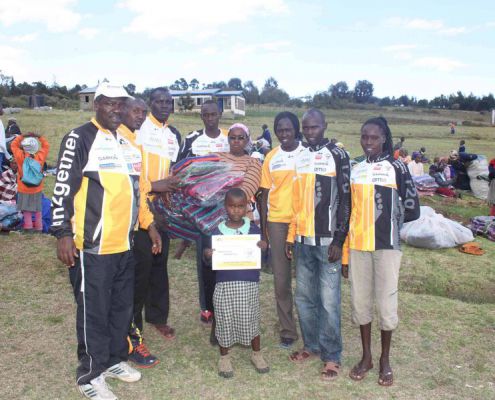 2015.02.25 302 Blankets For Kiambogo Families