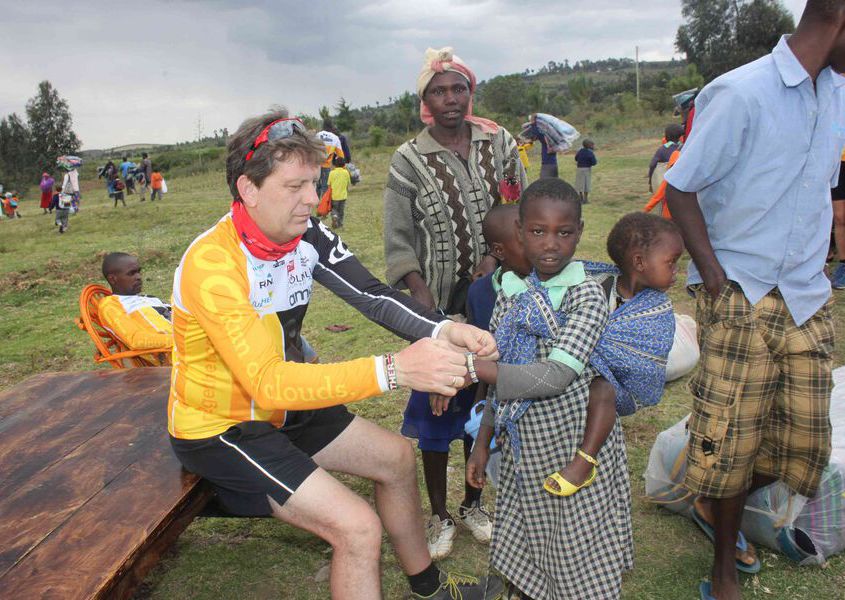 2015.02.25 372 Blankets For Kiambogo Families