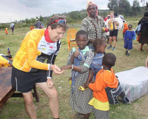 2015.02.25 374 Blankets For Kiambogo Families