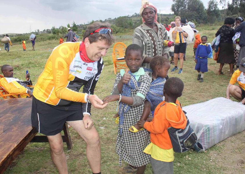 2015.02.25 374 Blankets For Kiambogo Families