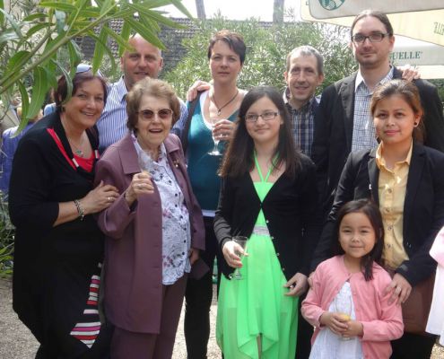 Paten Christine und Roman samt Familei Paten Christine und Roman samt Familie