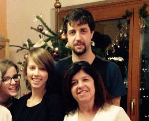 Patin Karin Kronika mit ihren Kindern