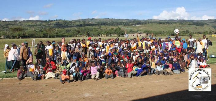 2016.04.13 0948a Kiambogo Patenkinderfest