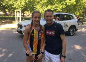Carina Reicht mit Trainer Roman Tramoy-Weger Carina Reicht Mit Trainer Roman Tramoy Weger