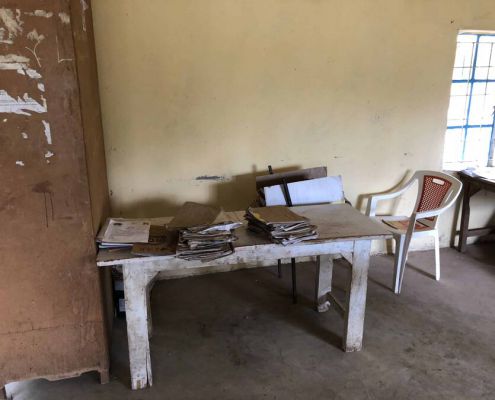 Das Lehrerzimmer Vorher   In Erbärmlichem Zustand