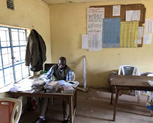 Das Lehrerzimmer Vorher   In Erbärmlichem Zustand