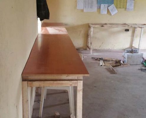 Tischlerarbeiten In Der Primary School Kiambogo