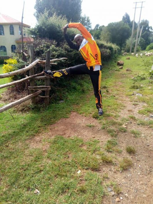 Gilbert Kiprotich KEMOI Warming Up3