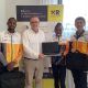 Purity Und Philimon übernehmen 10 Laptops Von RI S GF Gerhard BACHER