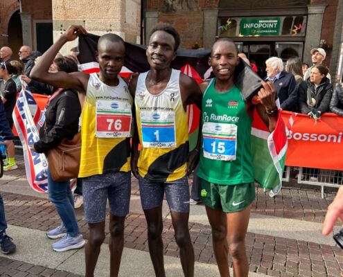Raymond CHERUIYOT 3., Moses CHERUIYOT 6. HM Cremona